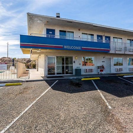 Motel 6-Needles, Ca Екстер'єр фото